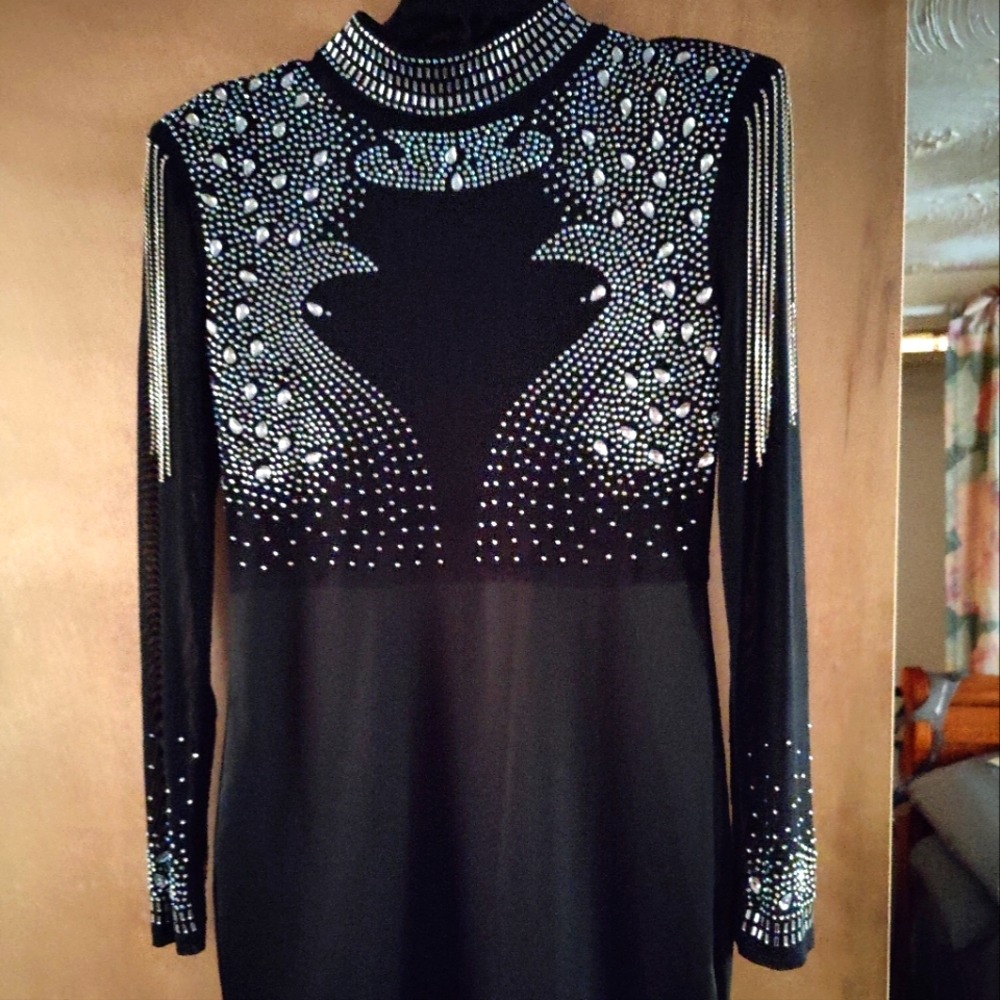 EUC Sz L Beautiful Clubbing Dress